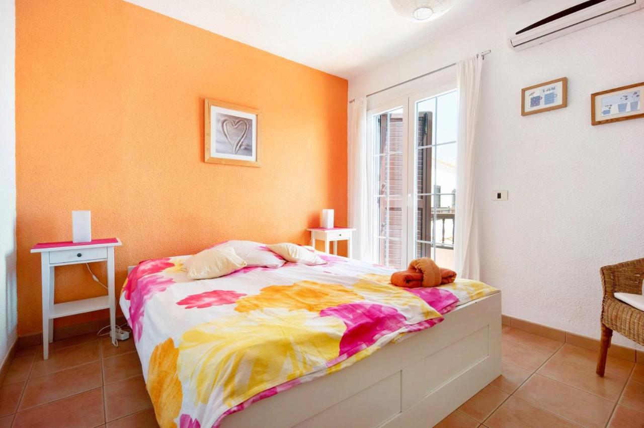 Casa Sarita - Farbenfrohes Ferienhaus Chayofa Luaran gambar