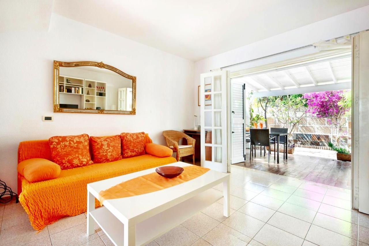 Casa Sarita - Farbenfrohes Ferienhaus Chayofa Luaran gambar