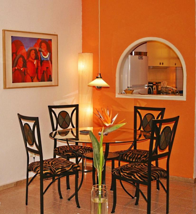 Casa Sarita - Farbenfrohes Ferienhaus Chayofa Luaran gambar