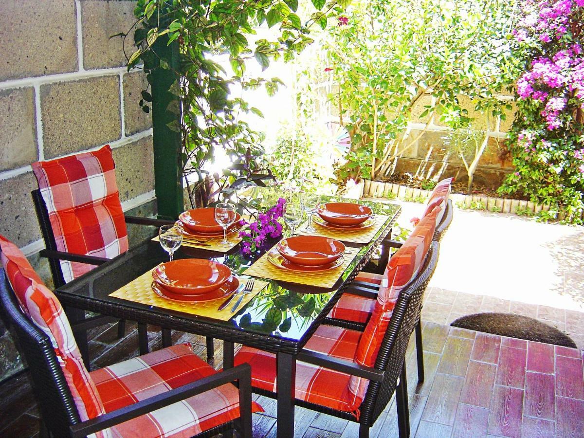 Casa Sarita - Farbenfrohes Ferienhaus Chayofa Luaran gambar