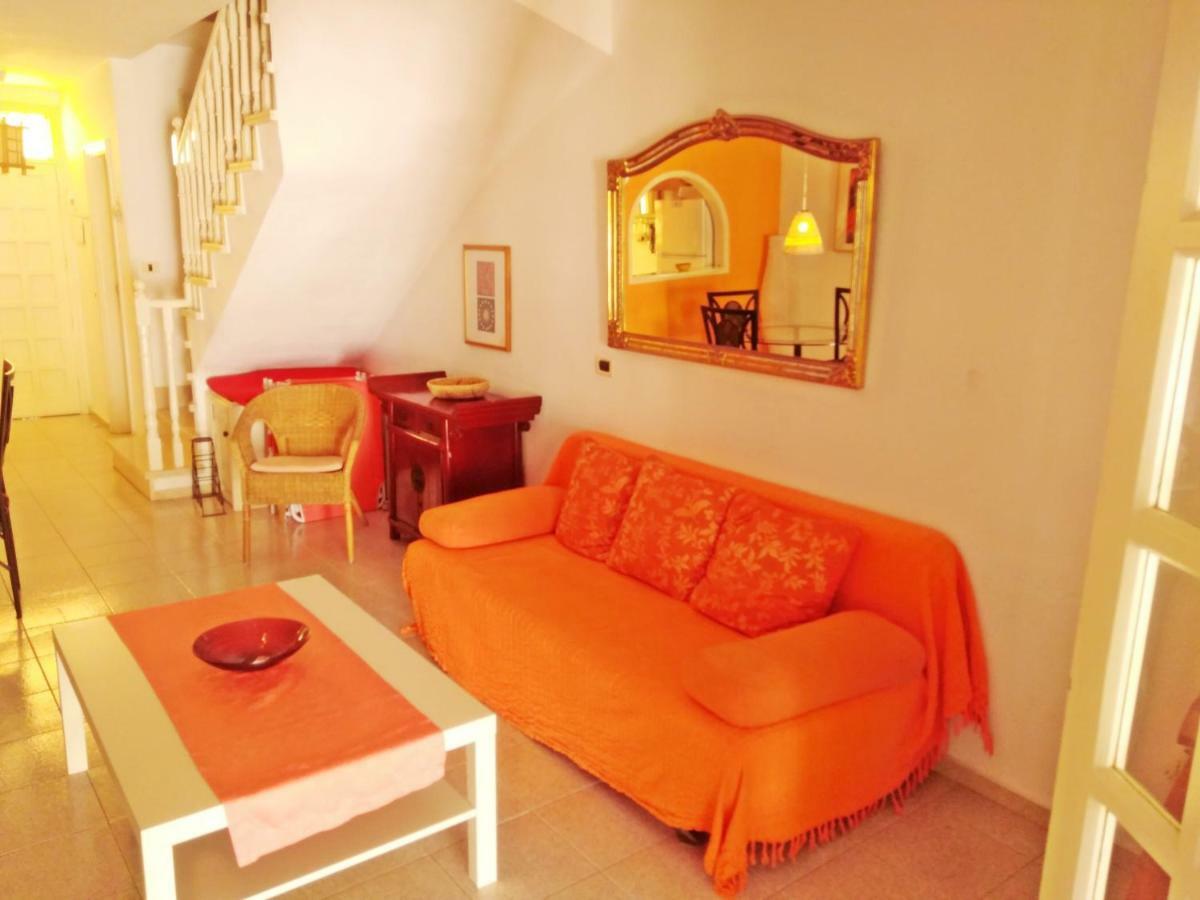 Casa Sarita - Farbenfrohes Ferienhaus Chayofa Luaran gambar